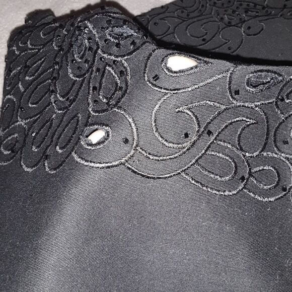 Lana Erica Jeans Floral Embroidered Highrise - Picture 7 of 7